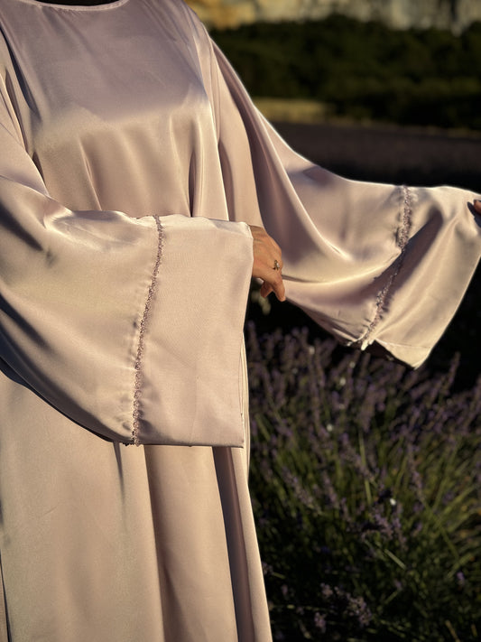 Abaya Balqis